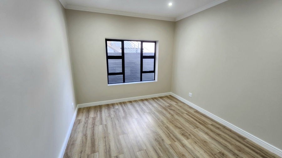 3 Bedroom Property for Sale in Hartenbos Heuwels Western Cape